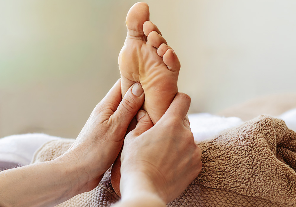 Foot reflexology Massage